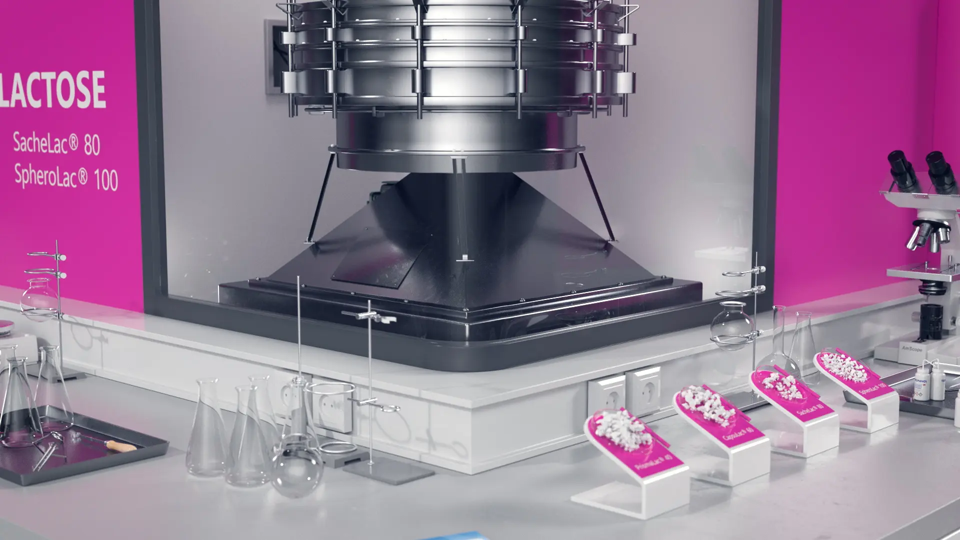 Laborausrüstung mit Laborlaktose-Produkten auf dem Tisch, Laborgeräte und Mikroskop im Hintergrund.