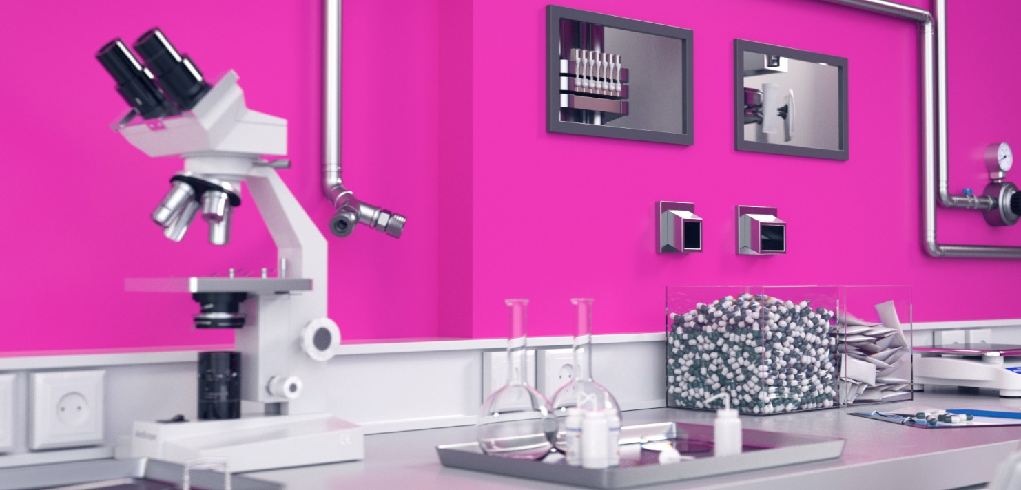 Mikroskop und Laborutensilien vor rosa Wand in modernem Labor. Wissenschaftliche Forschungsumgebung.